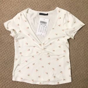 Brandy Melville Gina top